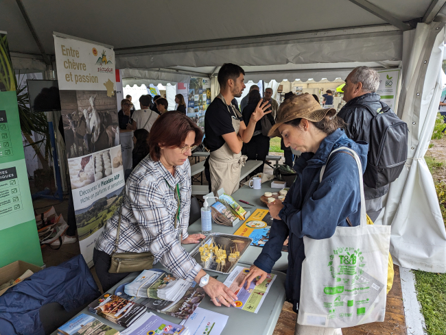 Photographie du stand du Ministère de l'Agriculture et de la Souveraineté alimentaire au salon Tech&Bio 2023